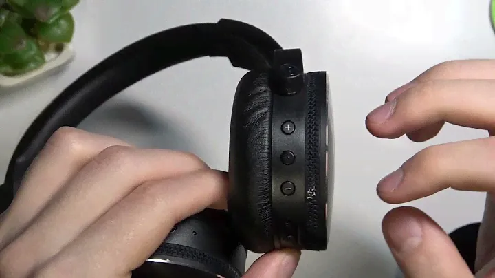 Сброс данных AKG Y50BT / Как стереть все данные AKG Y50BT?