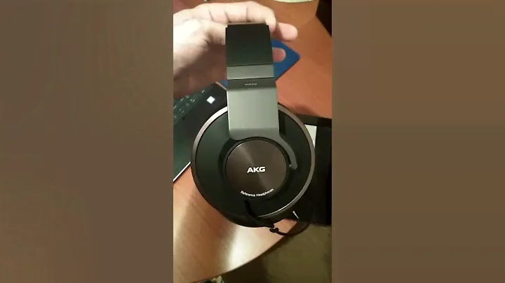 Слушалки AKG K550