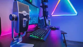 AKG LYRA