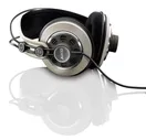 AKG K242 HD Полуоткрытые Hi-Fi наушники с технологией Varimotion, велюр. амбушюры, 55 Ом, 15-25000Г