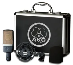 Студийный конденсаторный микрофон Akg C214