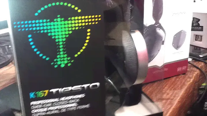 Unboxing Headphones  AKG by Tiesto K167
