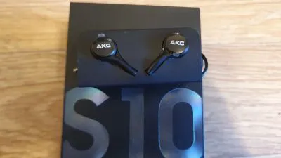 Гарнитура AKG Samsung EO-IG955 оригинал, наушники Samsung galaxy S10e, Samsung Earphones Tuned by AKG (eo-ig955bsegru)