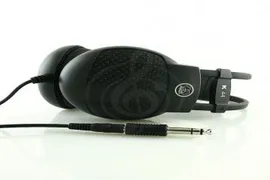 AKG K44 - Наушники закрытые, 18-20000Гц., 32 Ома.